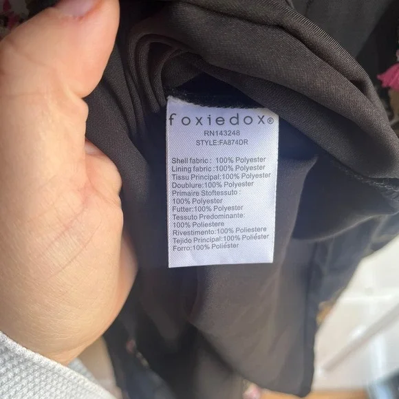 Anthro Foxiedox Black Floral Flutter Sleeve‎ Ruched V Neck Midi Dress Size 6 - Picture 6 of 7